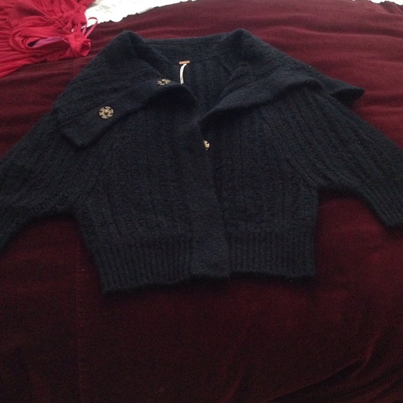 Free people sweater 💕