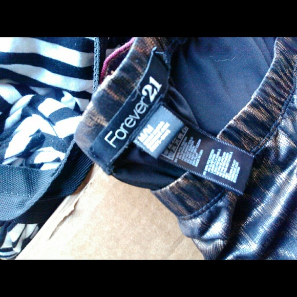 Forever 21 leggings size small - Picture 2 of 2