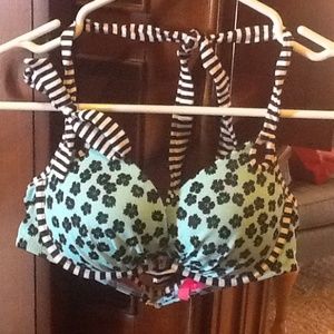 Victorias Secret swim top push up 34B