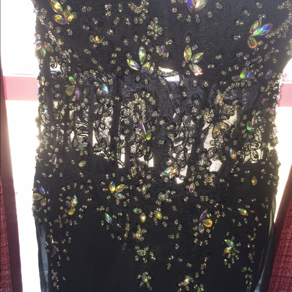 Dave & Johnny Prom Dress or Evening Gown - Picture 2 of 4