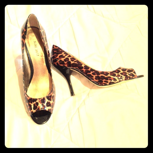 Sexy! Worn once hight heels Cheetah print