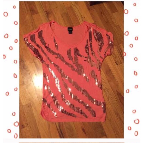 •2 shirt bundle for @Kkostecka•