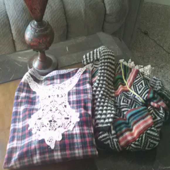 2 Gimmicks sweaters for Jade