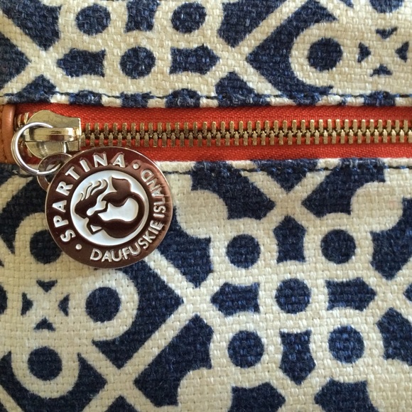 ✨1 DAY SALE✨Spartina clutch: navy, orange, cream