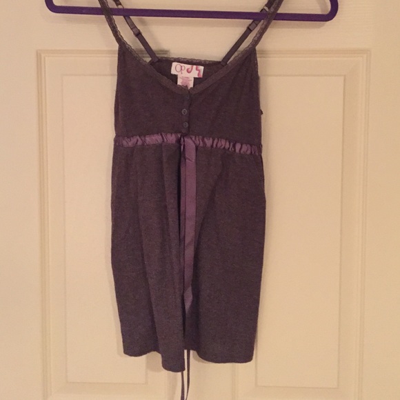 Tank top - Picture 1 of 2