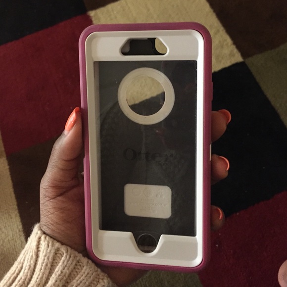 Preloved pink iPhone 6 Otterbox Case