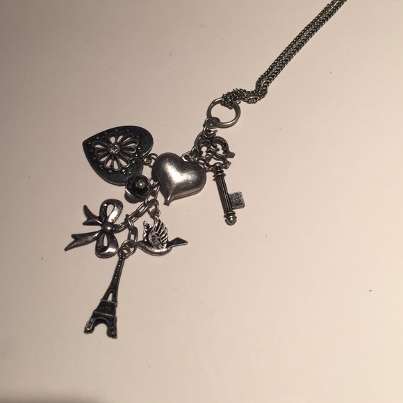 Charm necklace - Picture 1 of 1