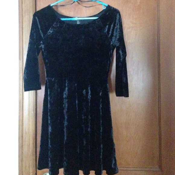 Black velvet dress