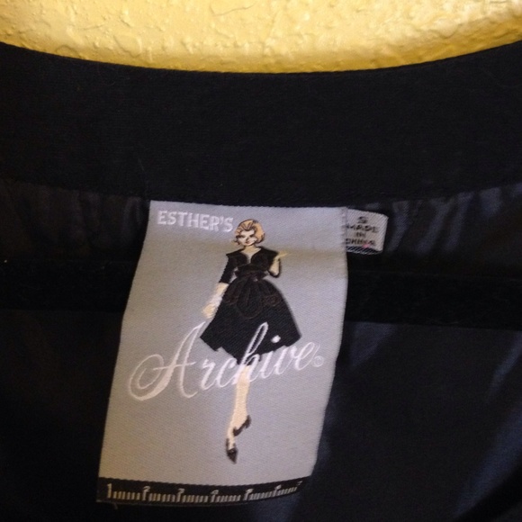 Little black dress - Picture 3 of 4