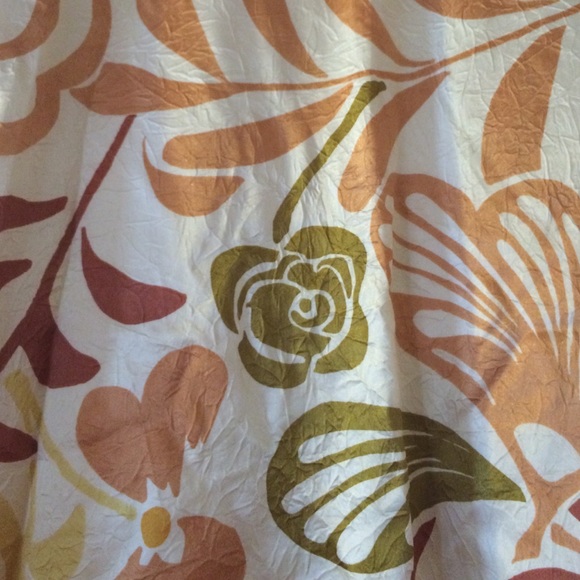 BCBG Floral Patterned Dress - Picture 2 of 4