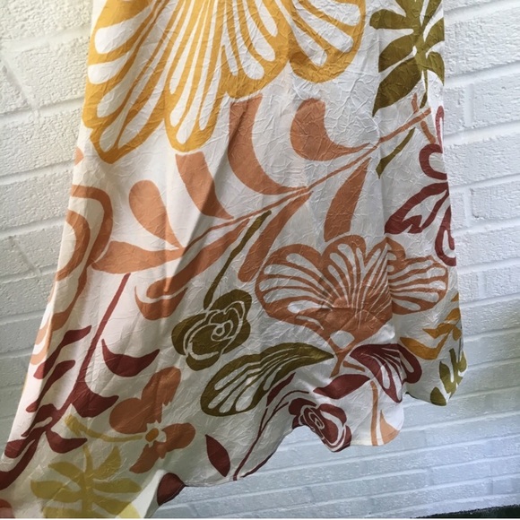 BCBG Floral Patterned Dress - Picture 4 of 4