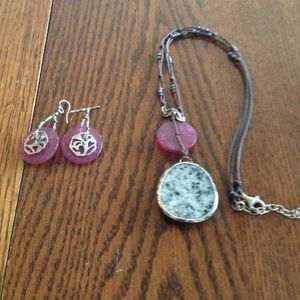 Silpada necklace and earrings