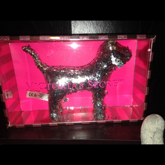 Sparkly made vs pink dog