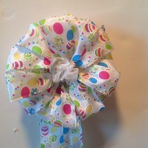 Easter Eggs decorations designer bows ...