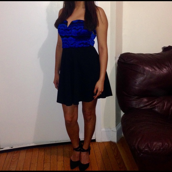 SOLD: NEW Royal blue party dress! ☺️ - Picture 3 of 3