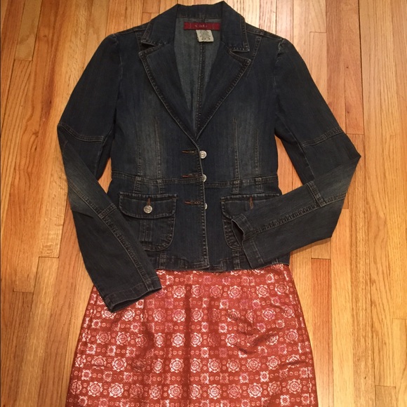 Bundle. Get this super trendy outfit.