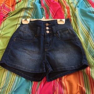 Denim shorts, never worn