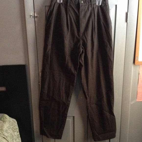 Olive size 12 dress pants with pockets