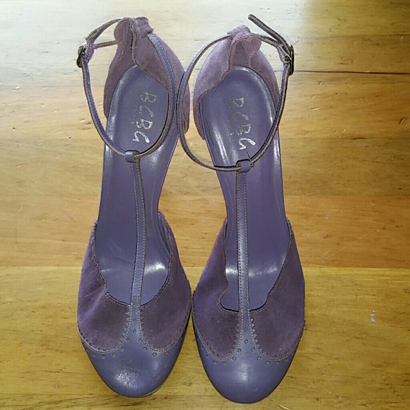 BCBG heels
