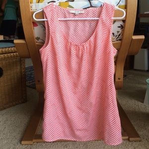 Ann Taylor loft size small chevron top
