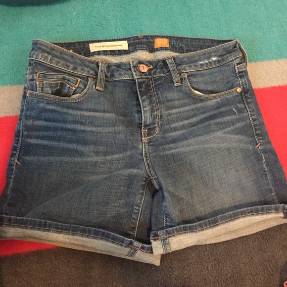Anthropologie Pilcro denim shorts size 27