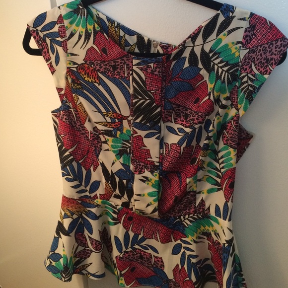 Piperlime tropical print peplum top