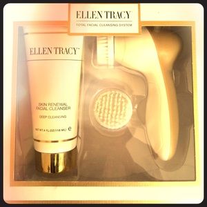 Ellen Tracy: Total Facial Cleansing System