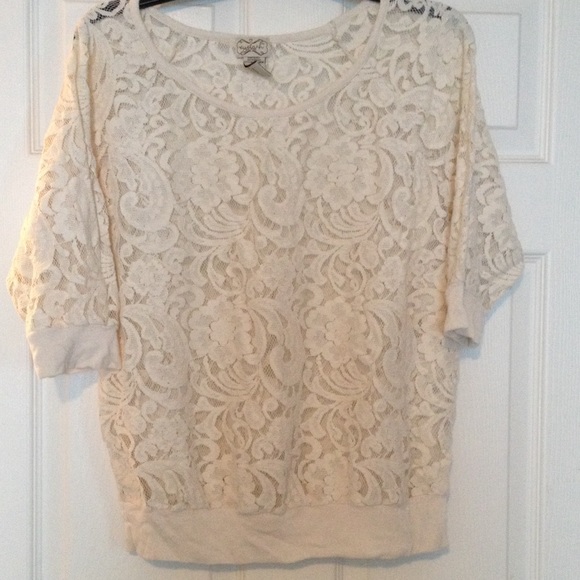 Lace cream/ivory shirt
