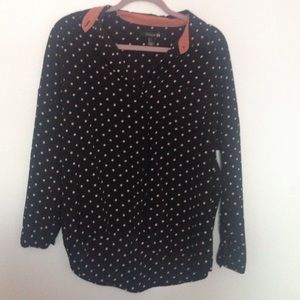 High to low polka dot button up shirt