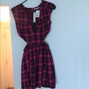 Deep v plaid skater dress