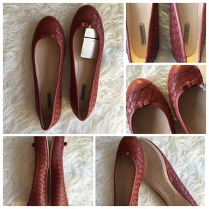 SOLD!!! Bottega Veneta Interciato flats