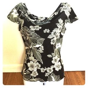 Sassy top - TOP CONDITION