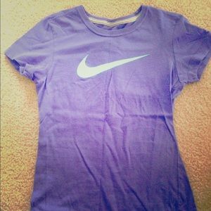 Nike T-shirt