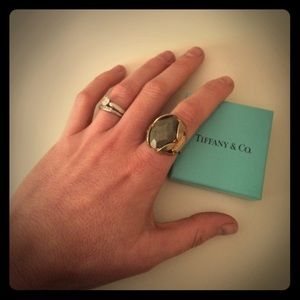 Vintage inspired cocktail ring 😍