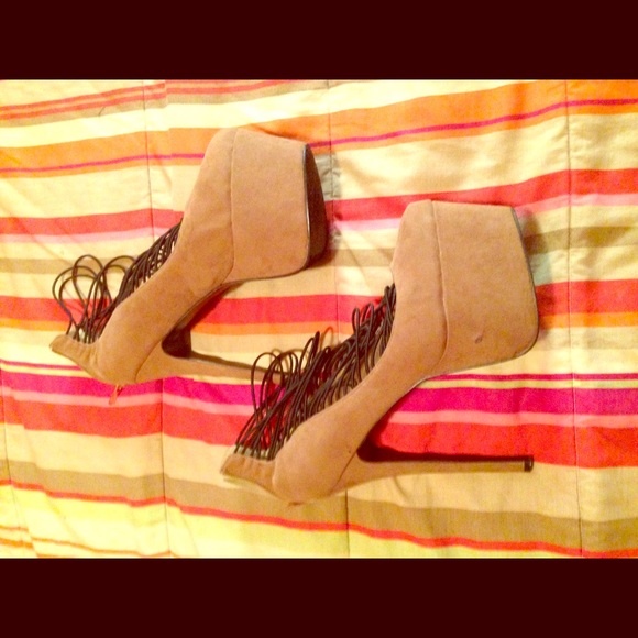 Tan platform scrappy heels....