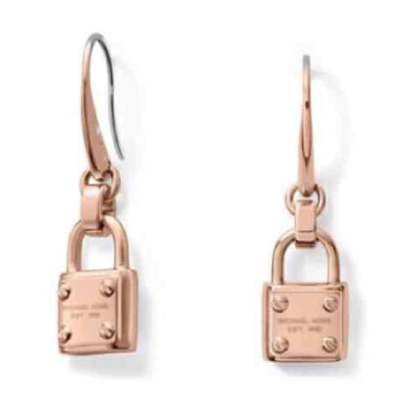 SOLD ON A DIFFERENT SITE