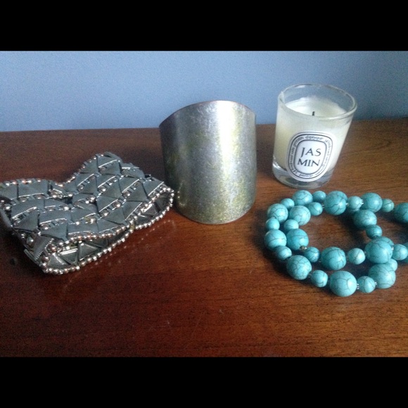 Turquoise Bracelets - Picture 3 of 3