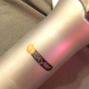 INSTYLER STRAGHTENER /CURLER