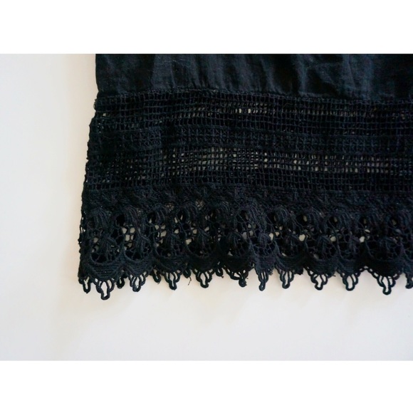 Lace Crop Top - Picture 3 of 3