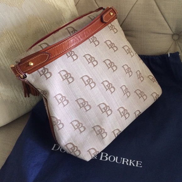 Dooney & Bourke Initial Bag - Picture 3 of 4