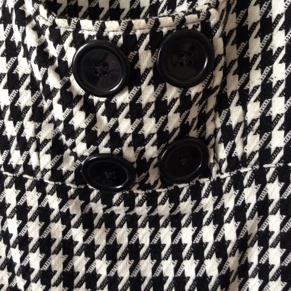 Houndstooth dress - Picture 2 of 3
