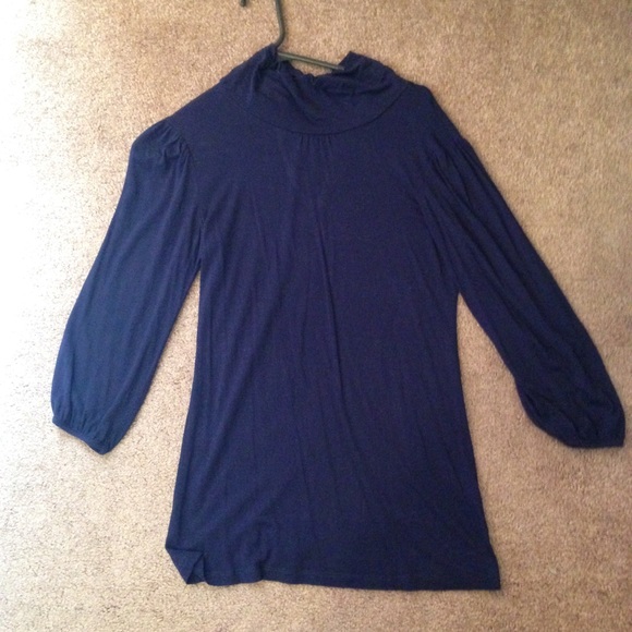 Blue turtleneck flowy top