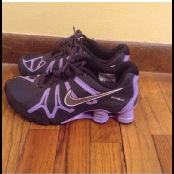 💢Still Available💢 Nike Turbo Shox 13