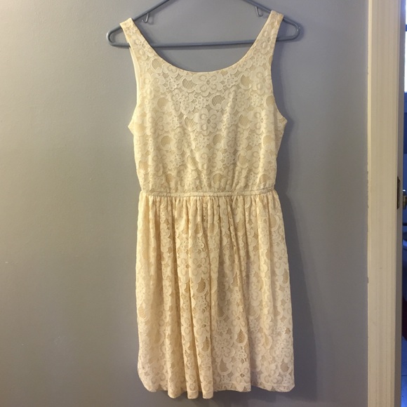 cream lace dress
