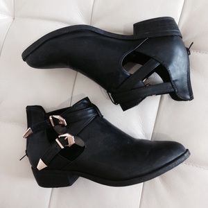 Black buckle booties