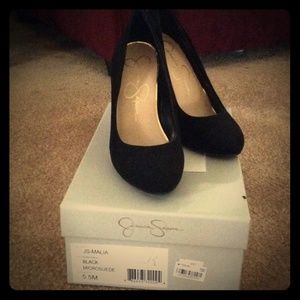 Jessica Simpson Pumps