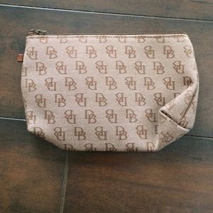 Authentic Dooney and Bourke change purse