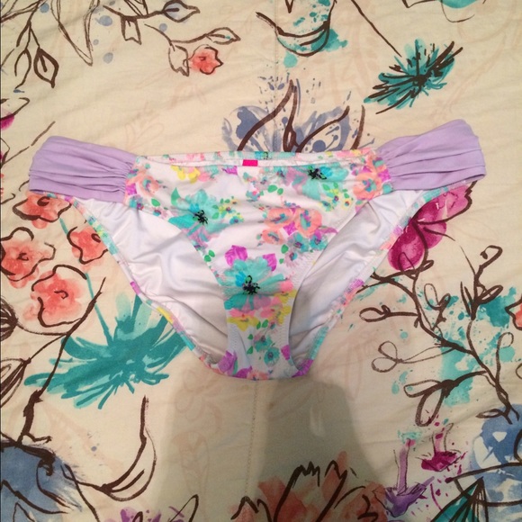 Victoria secret bikini bottom