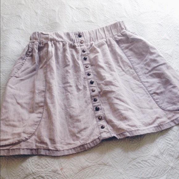 BCBGeneration grey chambray skirt