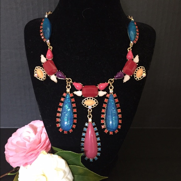 Fashion necklace